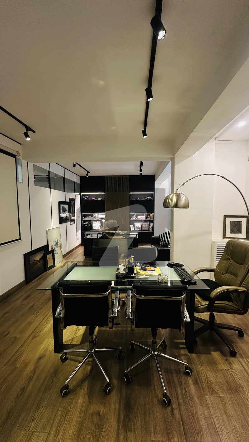 Out Class Office For Rent Out Class Office For Rent
