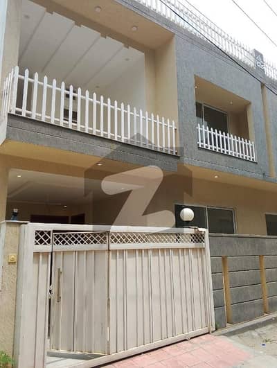 نیو لالہ زار راولپنڈی میں 4 کمروں کا 5 مرلہ مکان 2.65 کروڑ میں برائے فروخت۔