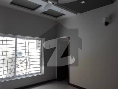 Prime Location Lower Portion Of 1 Kanal Is Available For rent In Gulraiz Housing Society Phase 2