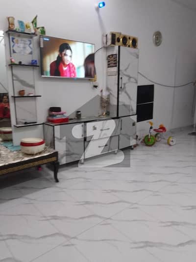 4 Marla Lower Portion One Bed Room TV Lunch Hall Kitchen Powder Room Tail Fooler Like New Small Family And Single Teacher And And Idel Ner Tow Pakg Mall And Began School