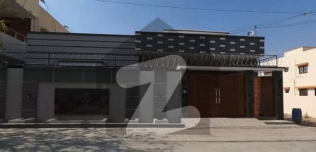 Prime Location 400 Square Yards House In Gulshan-e-Maymar - Sector V For sale At Good Location