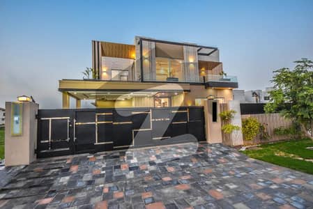 ONE KANAL BRAND NEW HOUSE AVALIABLE FOR RENT IN DHA PHASE 7