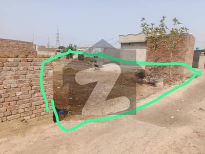 منا والا فیصل آباد میں 8 مرلہ رہائشی پلاٹ 40.0 لاکھ میں برائے فروخت۔ منا والا فیصل آباد میں 8 مرلہ رہائشی پلاٹ 40.0 لاکھ میں برائے فروخت۔