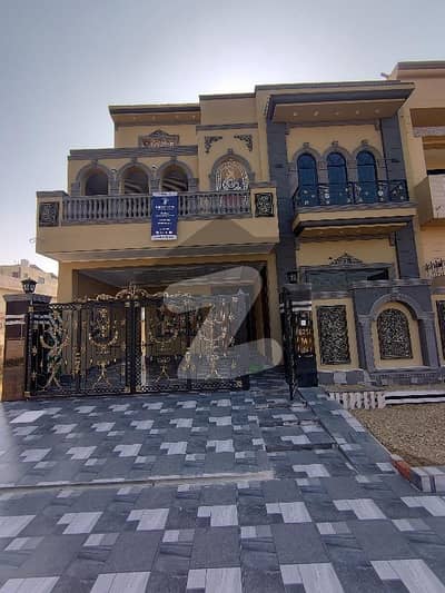 Modern Luxury Double-Storey House For Sale