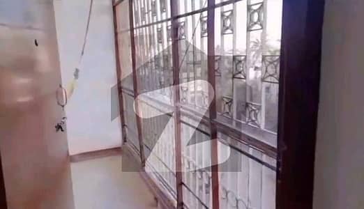 نارتھ ناظم آباد ۔ بلاک ایم نارتھ ناظم آباد,کراچی میں 2 کمروں کا 4 مرلہ فلیٹ 80.0 لاکھ میں برائے فروخت۔