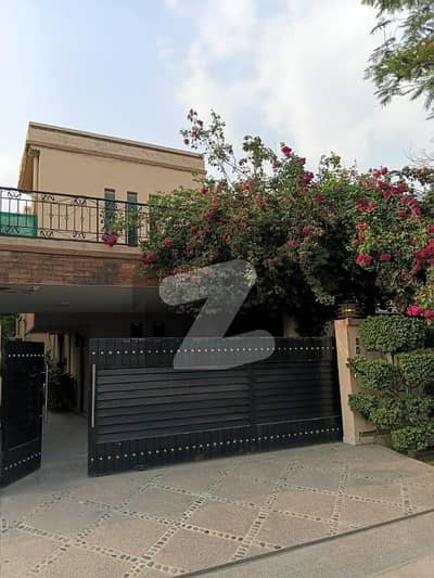 Two Bedroom Upper Portion Of SD House In Falcon Complex