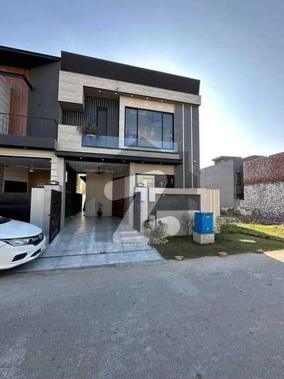 5 Marla Brand New House For Rent In DHA Rahbar