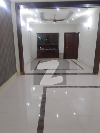 Silent Office + Family 5 Bed 2 Kitchen 2 Tvl 2 Store Room 1 Drawing room 1 Tares Lawn 2 Servent Covater Marble + Tail Floring Washroom Tail Wood Work
