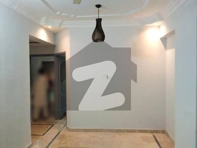 ناظم آباد 3 ناظم آباد,کراچی میں 3 کمروں کا 6 مرلہ فلیٹ 1.3 کروڑ میں برائے فروخت۔