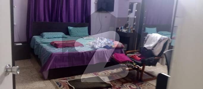 Single Storey 120 Square Yards House Available In Gulshan-E-Iqbal - Block 10-A For Sale