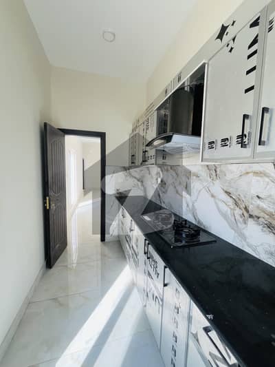 Spacious 2-Bedroom Upper Portion Available for Rent Spacious 2-Bedroom Upper Portion Available for Rent