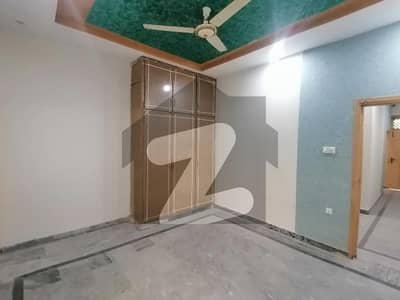 House For Grabs In Gulbahar Scheme House For Grabs In Gulbahar Scheme