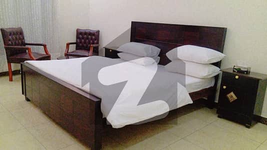 DHA Phase 3, 01 Kanal, 01 Bed, Fully Furnished Bedroom For Rent. Original Pics Attached.