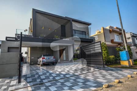 One Kanal Owner Build Slightly Used Furnished House For Sale Near to Park Masjid Prime Location Reasonable Price House