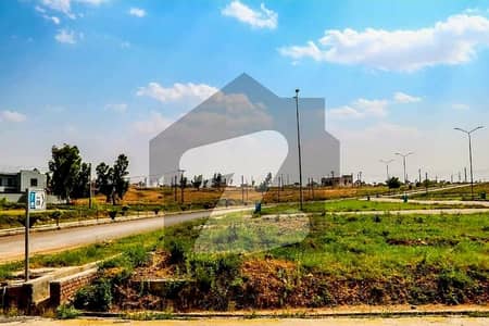 5 Marla Commercial Plot For Sale