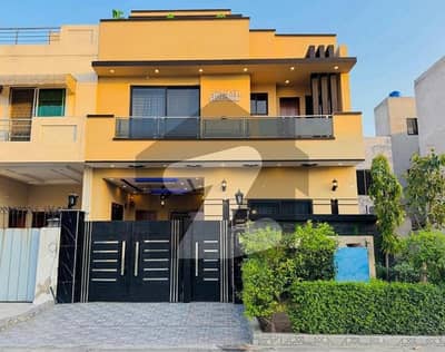سٹی ہاؤسنگ سوسائٹی گوجرانوالہ میں 4 کمروں کا 5 مرلہ مکان 2.1 کروڑ میں برائے فروخت۔