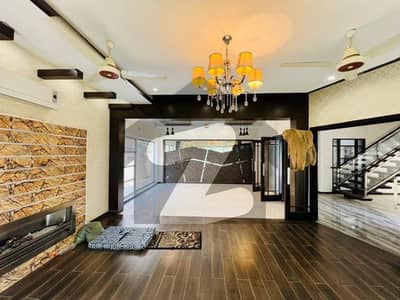 1 Kanal Slightly Use Full House For Rent in DHA Phase 8 Ex Park View