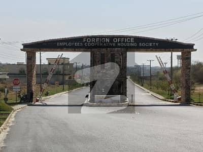 5 marla corne plot for sale "Block D" in Forign office socity