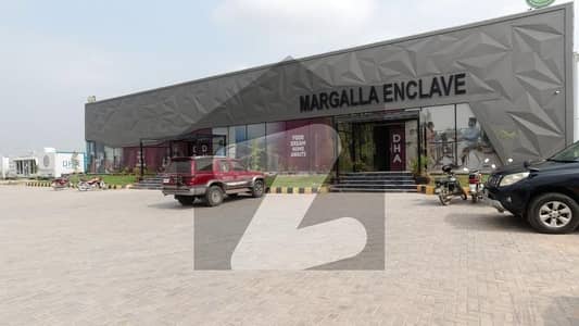 مارگلہ انکلیو اسلام آباد میں 10 مرلہ رہائشی پلاٹ 3.5 کروڑ میں برائے فروخت۔