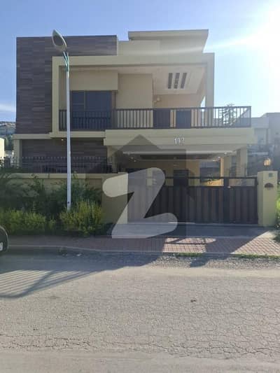 Investor Price Owner Built 10 Marla House For Sale In Overseas Sector Bahria Town Phase 8