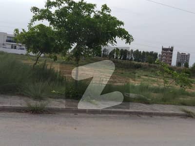 Proper Corner With Extra Land Street 38 Plot 19 Sector F Proper Corner With Extra Land Street 38 Plot 19 Sector F