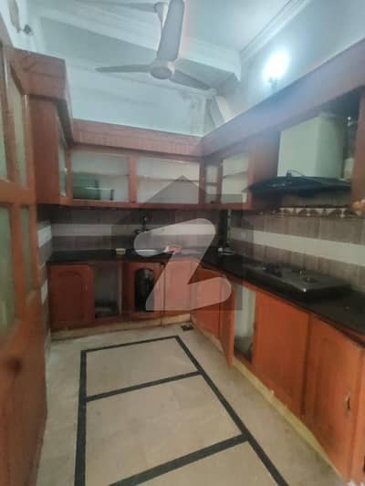 10 Marla Upper Portion For Rent To Bedroom Attach Washroom Drawing Room Lounge Kitchen For Bachelor And Family Demand 65000 Gas And Electricity Available