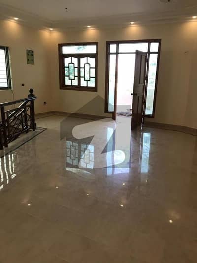 Elegant 300 Yards Well Maintained Bungalow Available for Rent in Phase 4