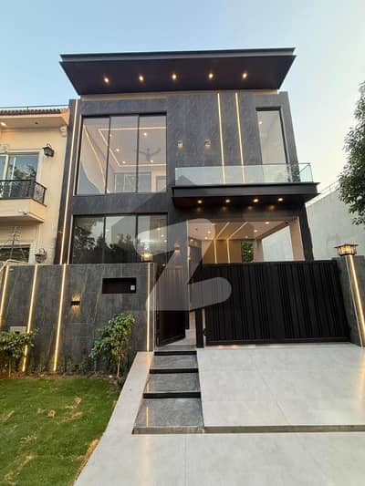 3 Years Installment Plan Luxury 5 Marla Brand New House In Park View City Lahore