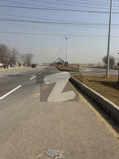 1 Kanal Prime Plot For Sale Near Park Road | Opposite COMSATS | Excellent Investment Opportunity