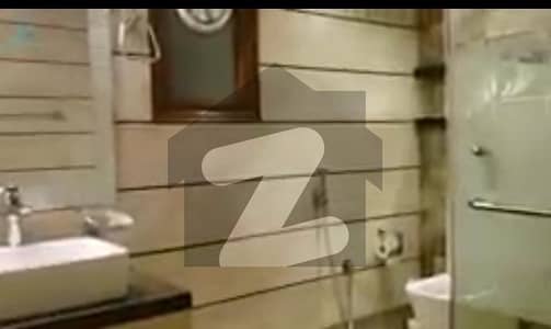 ڈی ایچ اے فیز 5 ڈی ایچ اے ڈیفینس,کراچی میں 4 کمروں کا 1 کنال مکان 17.0 کروڑ میں برائے فروخت۔