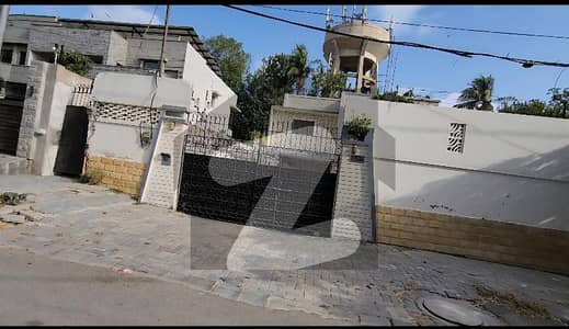 ڈی ایچ اے فیز 2 ڈی ایچ اے ڈیفینس,کراچی میں 2 کنال رہائشی پلاٹ 19.5 کروڑ میں برائے فروخت۔ ڈی ایچ اے فیز 2 ڈی ایچ اے ڈیفینس,کراچی میں 2 کنال رہائشی پلاٹ 19.5 کروڑ میں برائے فروخت۔