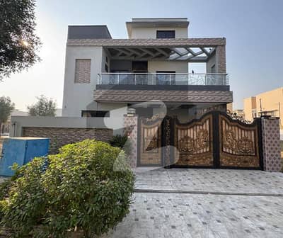 10 Marla used House available for Sale in phase 1 Citi housing Gujranwala