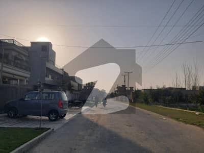Semi Commercial Top Investment Opportunity In 2026, Make Your Investments Double Guaranteed Just In Few Months, Get It Before Merging Or It Would Be Too Late