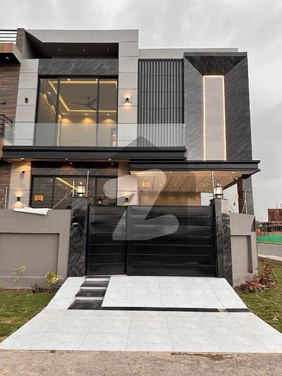 6 MARLA BRAND NEW HOUSE AVAILABLE FOR SALE IN DHA PHASE 5 SECTOR B