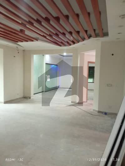22 Marla Double Storey Residential Property For Rent in Gulberg 2 Lahore
