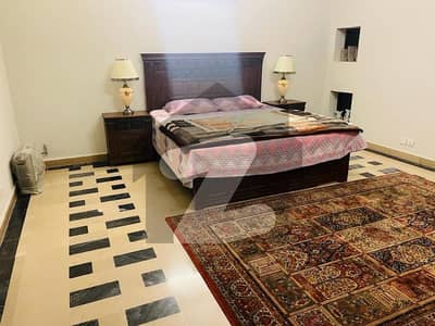 Luxury 444 Sq. Yards House for Sale Rented to Foreigner | High Rental Income