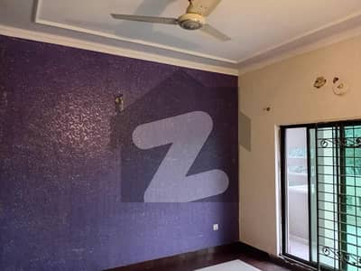 10 Marla Upper Portion For Rent In DHA Phase 8 Ex Air Avenue