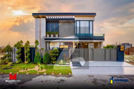 1 KANAL BRAND NEW EYE CATCHING ULTRA MODERN BUNGALOW FOR SALE NEAR TO RAYA IN LOW PRICE
