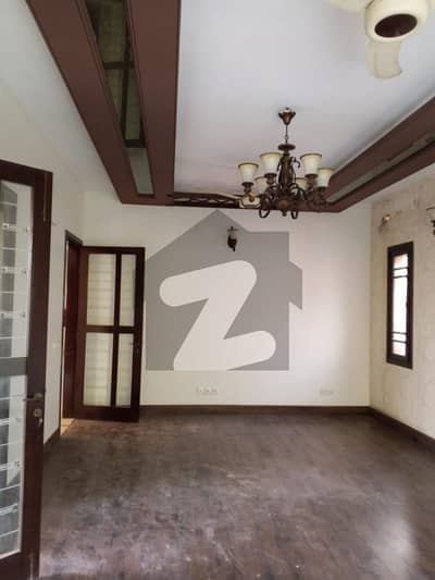 500 Sq. Yds 6 Bed Bungalow For Sale in DHA Phase 6 Karachi