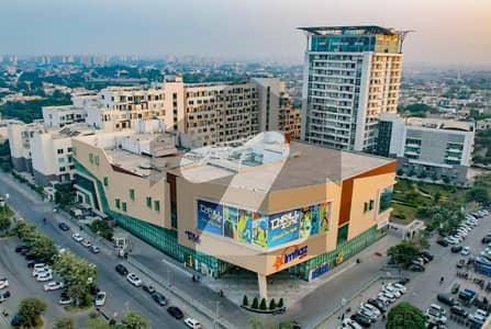 ڈی ایچ اے فیز 5 - بلاک ایف فیز 5,ڈیفنس (ڈی ایچ اے),لاہور میں 1 کنال رہائشی پلاٹ 5.5 کروڑ میں برائے فروخت۔