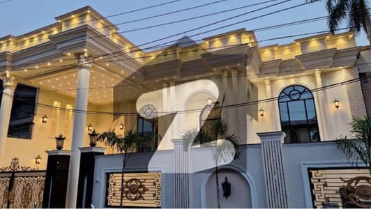 ایسٹ کینال روڈ کینال روڈ,فیصل آباد میں 7 کمروں کا 1 کنال مکان 11.0 کروڑ میں برائے فروخت۔