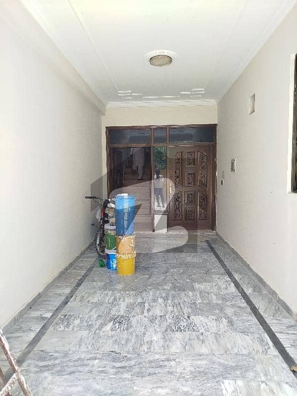10 Marla Upper Portion For Rent In F-11/3 10 Marla Upper Portion For Rent In F-11/3