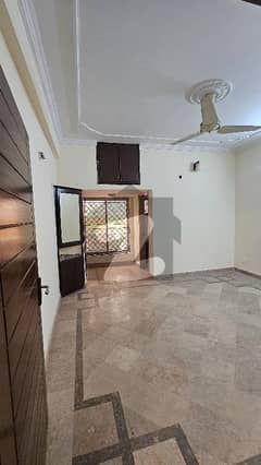 30x60 7 Marla Used House for Sale G-13/2 30x60 7 Marla Used House for Sale G-13/2
