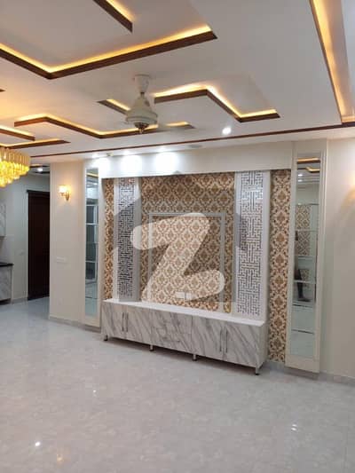 5 Marla Beautiful Owner Build House For Rent