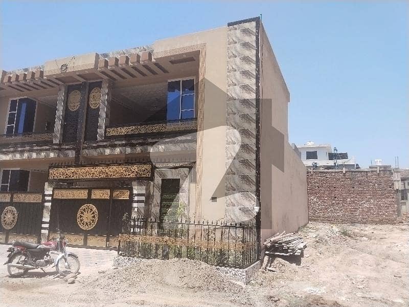 3 Bed House Available For Sale 3 Bed House Available For Sale