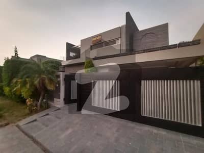 Kanal Upper Portion For Rent at Top Location
