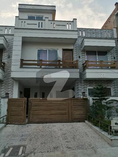 30x60 Upper Portion For Rent In G-13