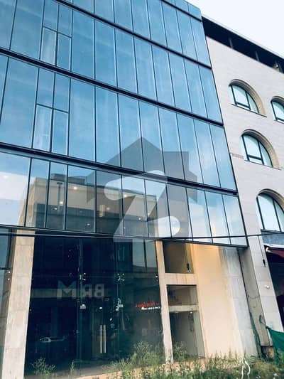 8 Marla Commercial Building Available For Rent 8 Marla Commercial Building Available For Rent