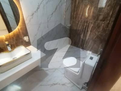 Ready To Buy A Prime Location House In Wapda Town Phase 1 Multan