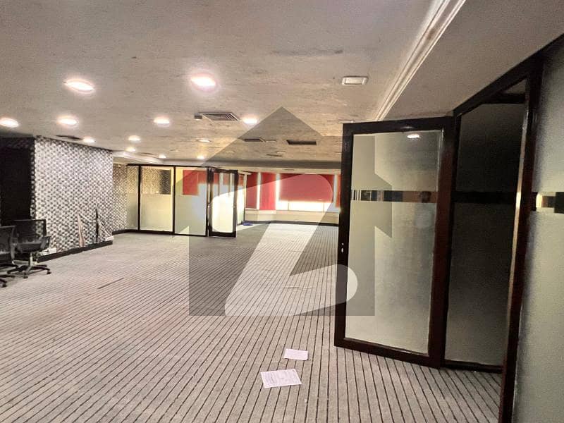 SPACIOUS OFFICE FOR RENT SPACIOUS OFFICE FOR RENT